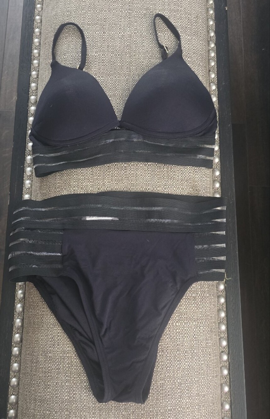 VINCE CAMUTO Womens Black Bathing Suit Size Small